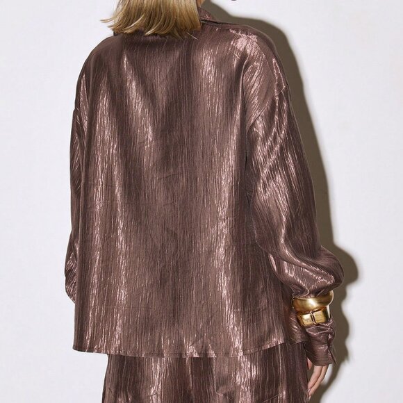 Chocolate Brown Cowl Drape Women's Flowy Long Sleeve Plisse Shirt - Picture 4 of 5